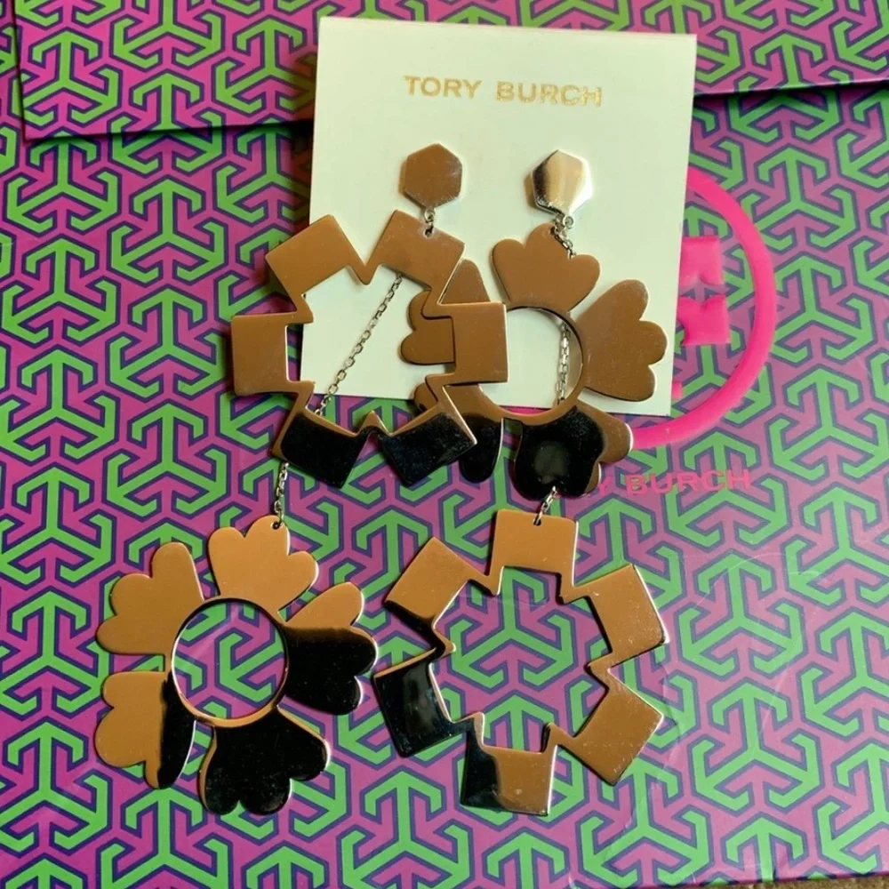 Tory Burch GEO SILVER TONE DROP EARRINGS - Picture 5 of 5
